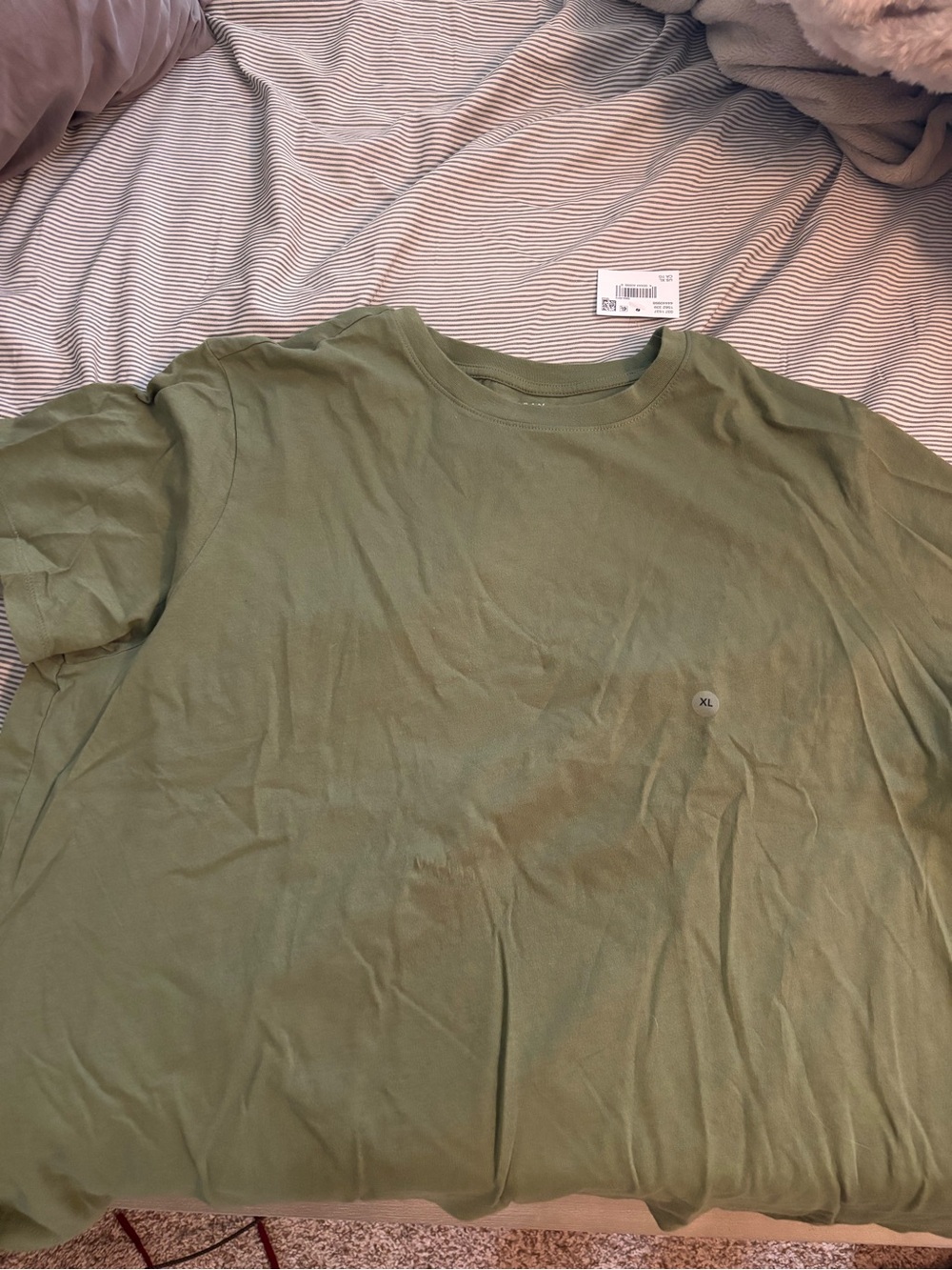 American Eagle Outfitters Olive Green Short Sleeve Crew Tee